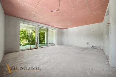 Na predaj 3-izbový byt, 78 m², Tomášikovo