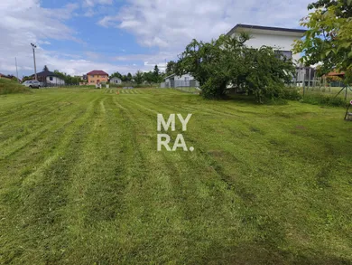 Na predaj pozemok, 865 m², Prešov