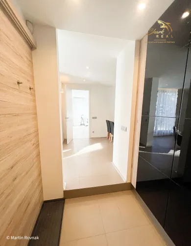 Na prenájom 2-izbový byt, 68 m², Bratislava-Nové Mesto, Bárdošova