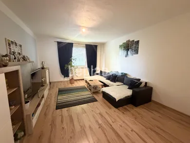 Mieszkania na sprzedaż, 3-pokojowe, Martin · €144 000