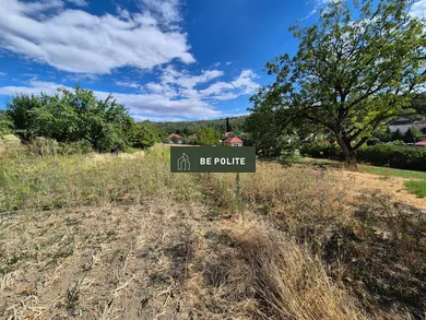 Na predaj dom, 400 m², Čaka