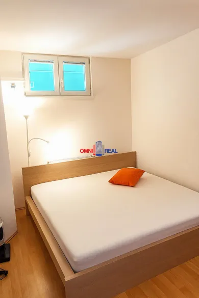 Na predaj byt v Bratislava-Lamač · €230 000 · Čiastočná rekonštrukcia