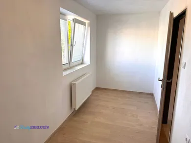 Na prenájom 3-izbový byt, 58 m², Lučenec, Ulica Gagarinova