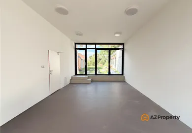 Na predaj objekt, 162 m², Bratislava-Záhorská Bystrica, Tešedíkova