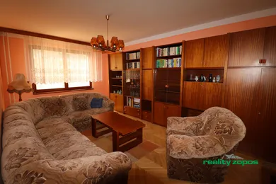 Na predaj 3-izbový byt, 80 m², Púchov, 1. mája