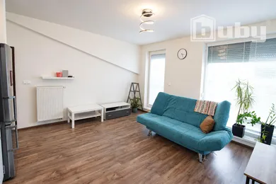 Na predaj 2-izbový byt, 42 m², Martin, Záturecká