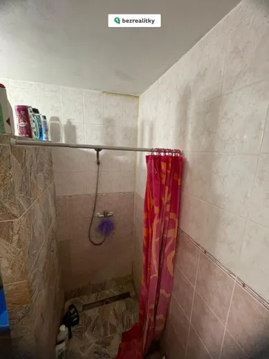 Na predaj 3-izbový byt, 74 m², Nové Mesto nad Váhom