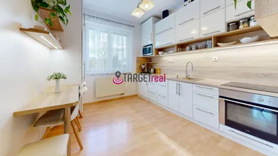Квартиры на продажу, 2-комнатные, Žilina · €179 900