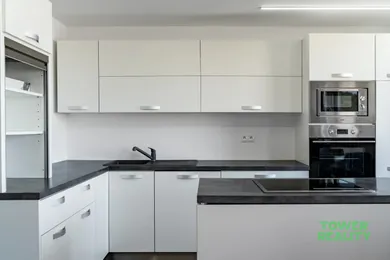 Na predaj 3-izbový byt, 93 m², Trenčín, Liptovská