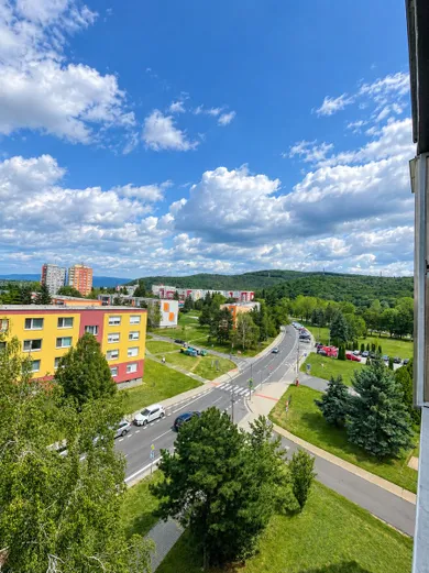 Na predaj 2-izbový byt, 57 m², Partizánske, Malá Okružná