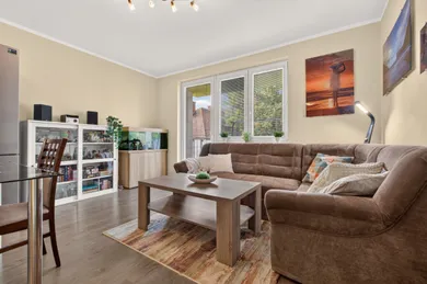 Na predaj 2-izbový byt, 49 m², Bratislava-Rača, Závadská 16B