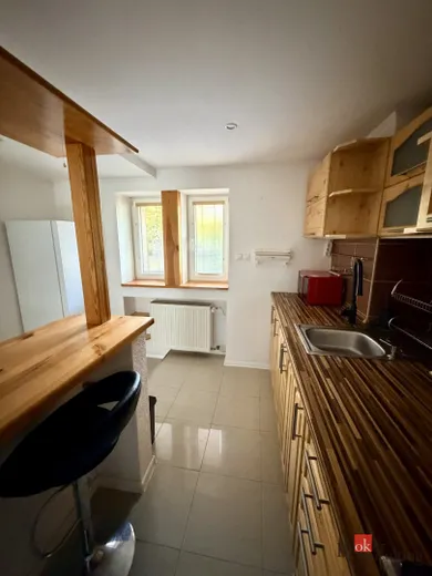 Na prenájom 2-izbový byt, 69 m², Žiar nad Hronom, Š. Moysesa