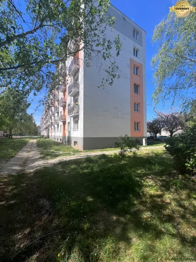 Na predaj 3-izbový byt, 69 m², Trenčín, 28. októbra
