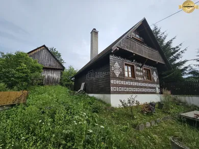 Domy rekreacyjne na sprzedaż, 4-pokojowe, Čičmany · €220 000