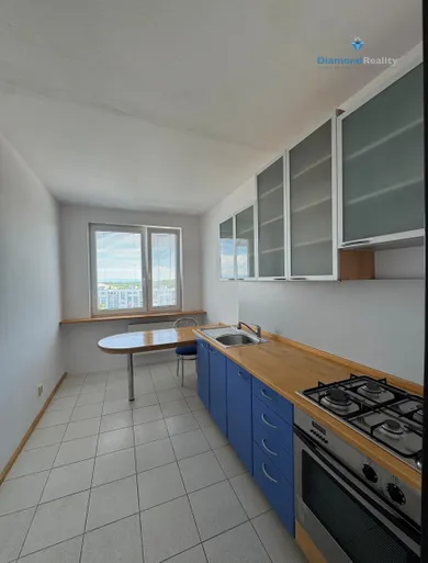 Eladó lakások, 3-szobás, Trebišov · €102 990