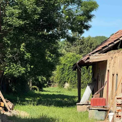 Na predaj pozemok, Horné Semerovce