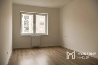 Na predaj 2-izbový byt, 53 m², Bánovce nad Bebravou, Novomeského