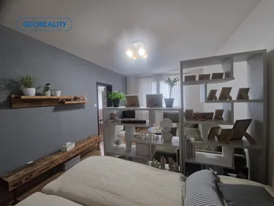 Na predaj 3-izbový byt, 82 m², Levice, Kyjevská