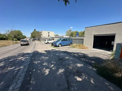 Na prenájom komerčné v Bratislava-Nové Mesto · €687 · Dokončené