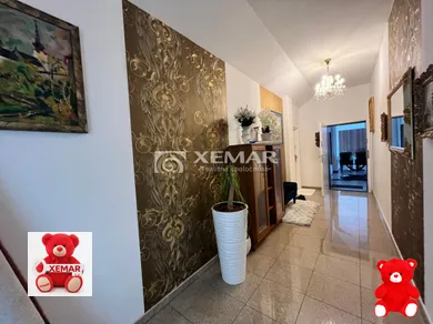 Na predaj 4-izbový byt, 110 m², Banská Bystrica