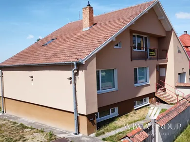 Na predaj dom, 200 m², Nesvady, Na kopci