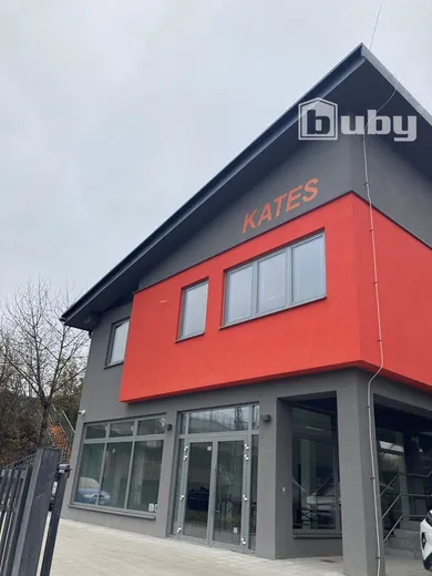 Lokale komercyjne na wynajem, Považská Bystrica · €297
