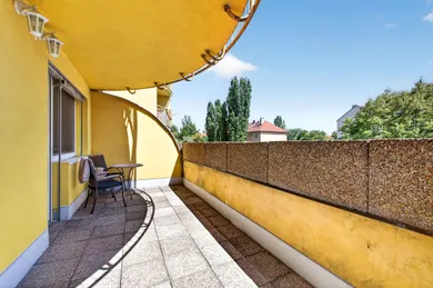 Na prenájom 3-izbový byt, 101 m², Bratislava-Rača, Hagarova