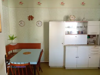 Na predaj dom, 100 m², Želiezovce