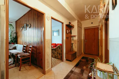 Na predaj 3-izbový byt, 77 m², Smolinské