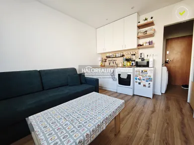 Na prenájom 1-izbový byt, 22 m², Prievidza