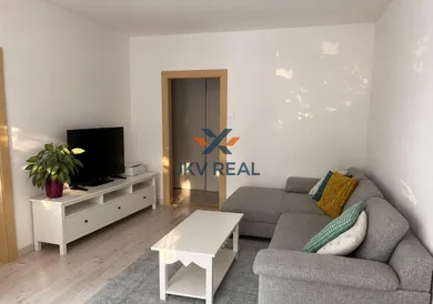 Byty na prenájom 3-izbový, Bratislava-Dúbravka · €990