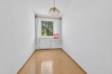 Na predaj 4-izbový byt, 80 m², Bratislava-Karlova Ves, Hlaváčiková