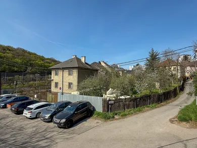 Na predaj dom v Bratislava-Nové Mesto · €998 000 · Pôvodný stav