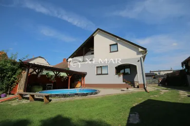 Na predaj 6-izbový dom, 80 m², Hliník nad Hronom, Priehradka