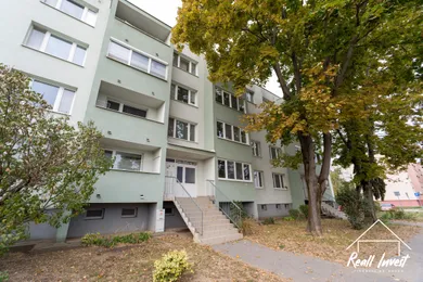 Na predaj 2-izbový byt, 56 m², Trnava, Generála Goliána