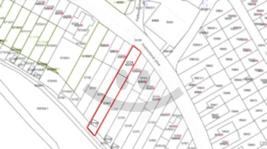 Na predaj 5-izbový dom, 523 m², Prievidza, Snežienková