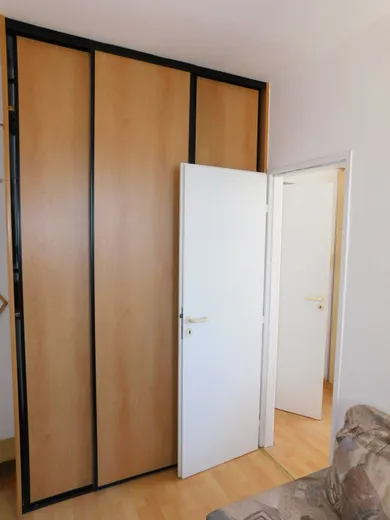 Na predaj byt v Bratislava-Ružinov · €285 000 · Čiastočná rekonštrukcia