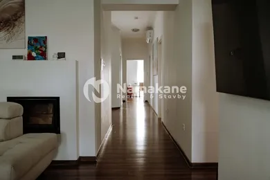 Na predaj dom, 166 m², Nové Zámky, Komjatická