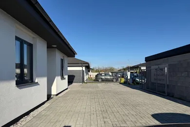 Na predaj 4-izbový dom, 90 m², Bernolákovo, Azalková