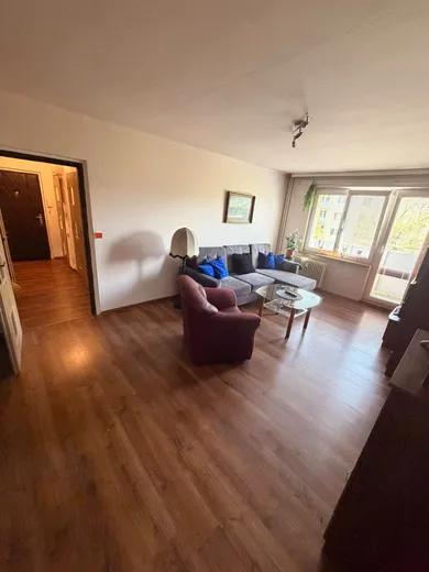 Na predaj 3-izbový byt, 68 m², Prievidza