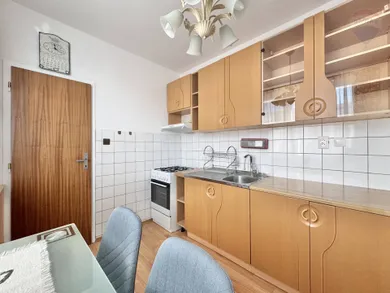 Na prenájom 3-izbový byt, 86 m², Dunajská Streda, Nová Ves