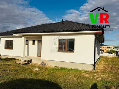 Domy na predaj, Nitra · €305 000