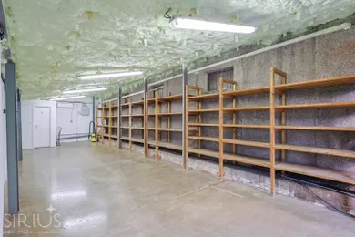 Komerčné priestory na prenájom, Bratislava-Nové Mesto · €900
