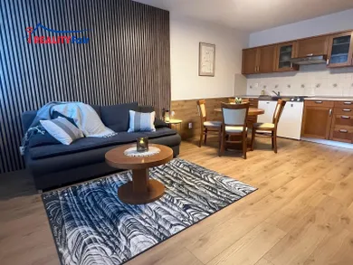 Na predaj 2-izbový byt, 50 m², Banská Bystrica