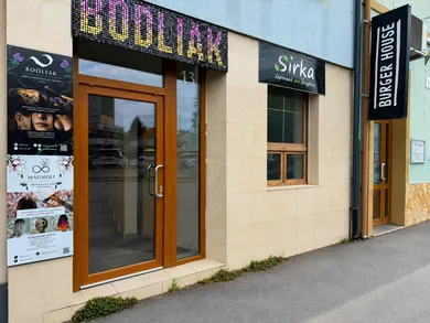 Na prenájom komerčné, 38 m², Žilina
