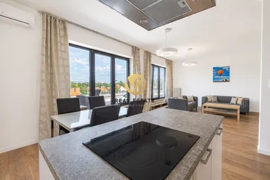Byty na prenájom 3-izbový, Nitra · €1 200