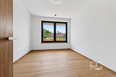 Na predaj 7-izbový dom, 460 m², Limbach, Sadová