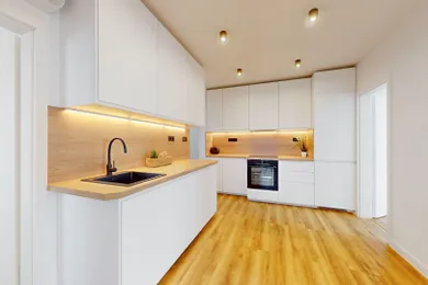 Na predaj 4-izbový byt, 70 m², Bratislava-Petržalka
