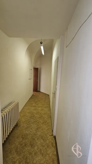 Na prenájom objekt v Banská Bystrica · €800 · Dokončené