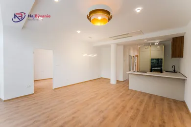 Na predaj 3-izbový byt, 74 m², Ružomberok, Mostová